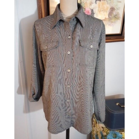 Chico's Women's Shell Button Down Shirt Striped Rolled Tab Sleeve Size 1 Medium - Picture 8 of 8